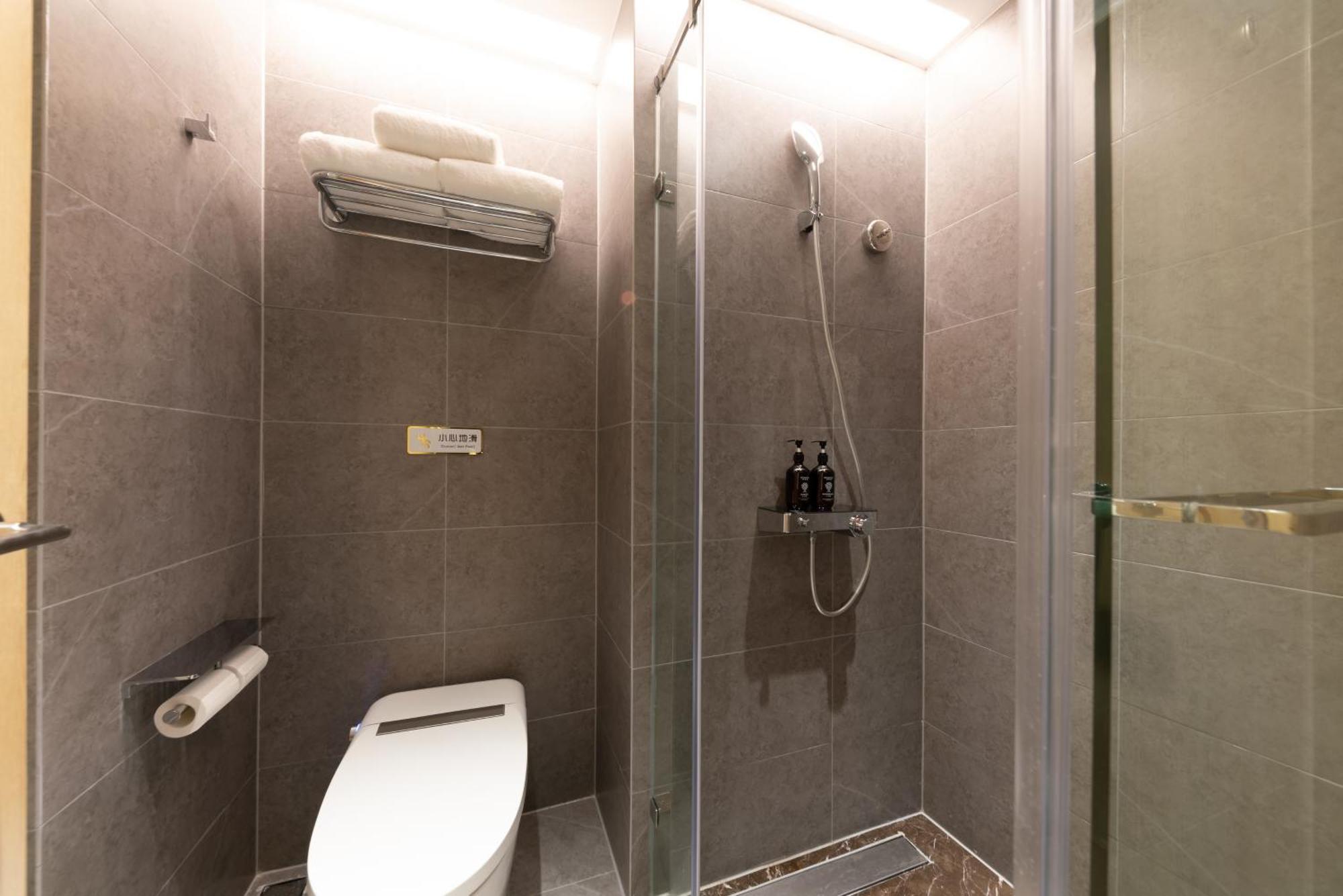 Jingfang Building Smart Hotel - Located In The Busiest Part Of The Downtown Area, Near Beijing Tiananmen Square And The Forbidden City,Wangfujing Shopping Street ,Newly Opened Hotel,Provide Free Laundry Service,Provide Tourism And Ticketing Services Exterior foto